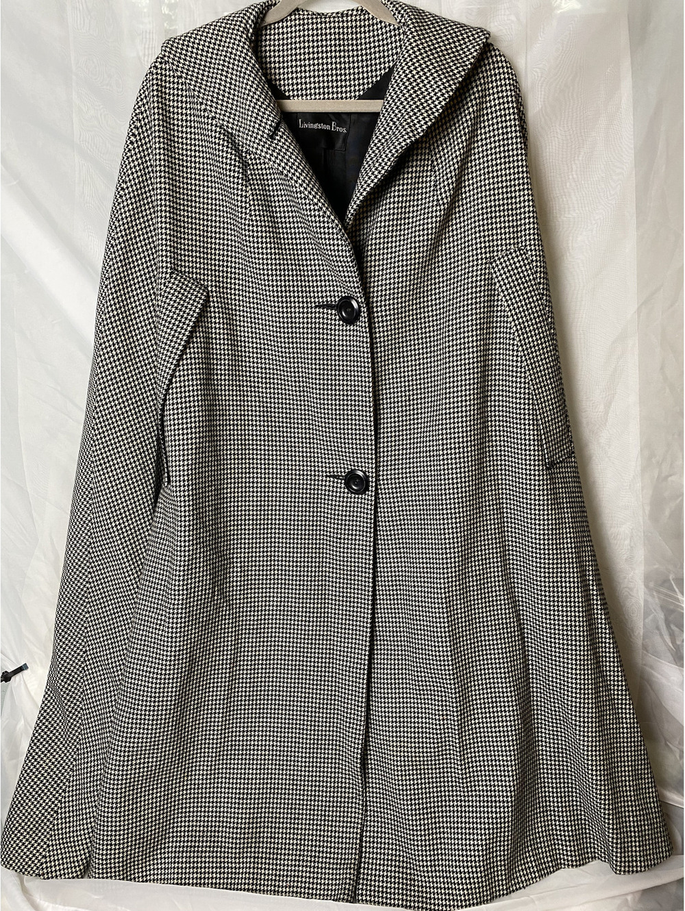 Livingston Bros houndstooth rain coat poncho cape